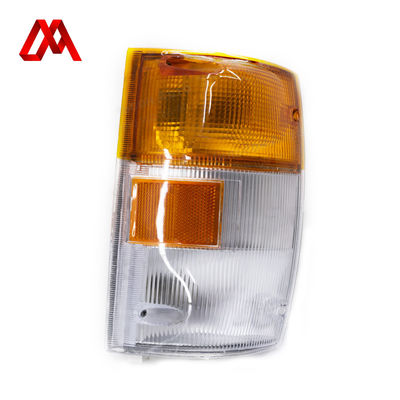 Right Side Smoked Corner Lamp for ISUZU ELF – IZUMI Auto Parts | 8-97855-007-0 8-97855007-0 8978550070