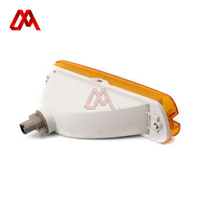 ISUZU FORWARD Front Bumper Left Corner Turn Signal with Bevel Indicator Light 1-82210-203-1