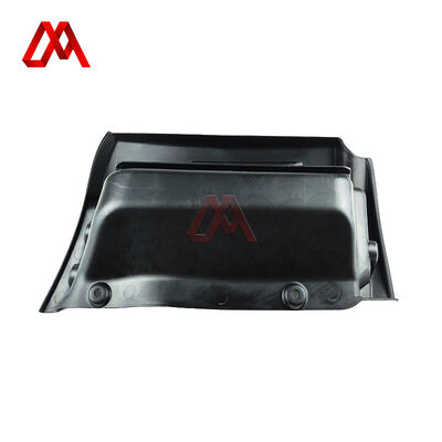 Wholesale MK676951 Truck Step for Mitsubishi Fuso Canter Auto Spare Parts